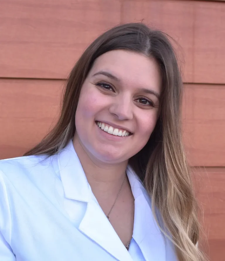 Dr. Brianna Alves at Castle Family Dentistry in Washington, NJ.